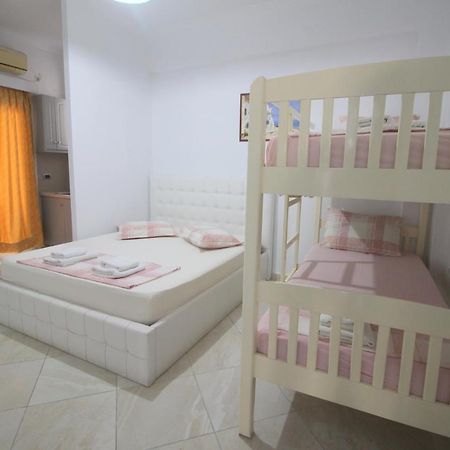Andy Apartments Sarandë Eksteriør bilde
