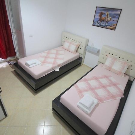 Andy Apartments Sarandë Eksteriør bilde